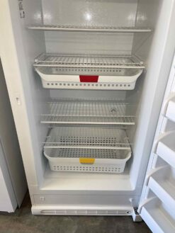 Alternative view of Frigidaire 20.2-cu ft Frost-free Upright Freezer (White) ENERGY STAR