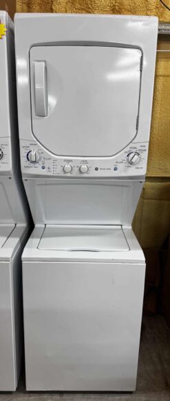 GE 24″ Laundry Center 2.0 cu. ft. Washer and 4.4 cu. ft. Electric Dryer
