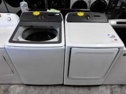 Samsung 5 cu. ft. Top Load Washer & 7.2 cu. ft. Dryer (Gas) Set